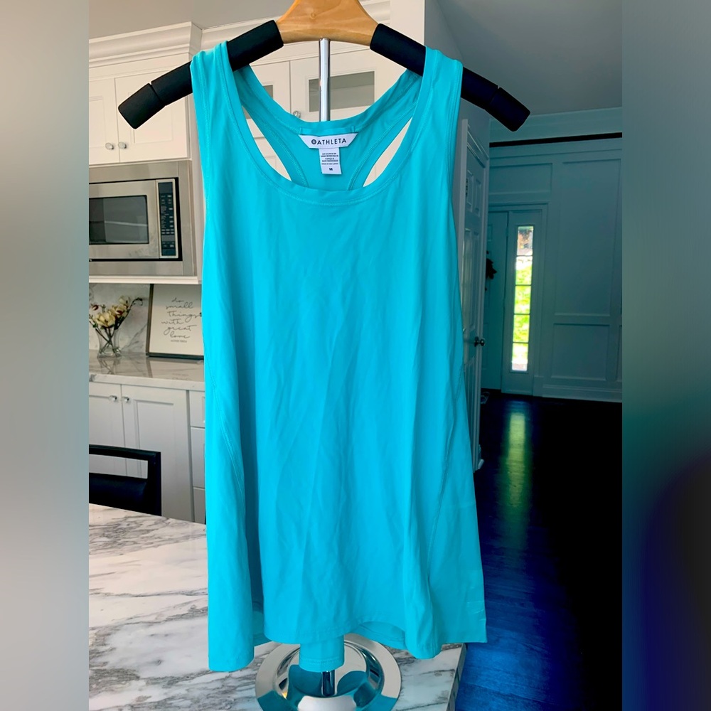 NWOT Athleta Scoop Neck Tank Top